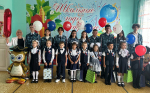 Прозвенели первые школьные звонки.