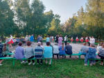 Концертная программа на открытой площадке.