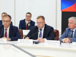 Губернатор Роман Бусаргин провел постоянно действующее совещание с заместителями председателя правительства, министрами, а также главами районов.