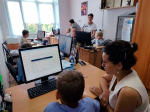 Активное долголетие: интеллектуальные достижения подопечных центра соцобслуживания.